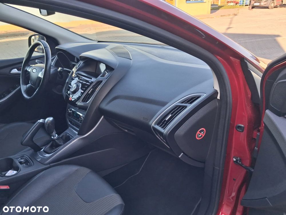 Ford Focus - 26