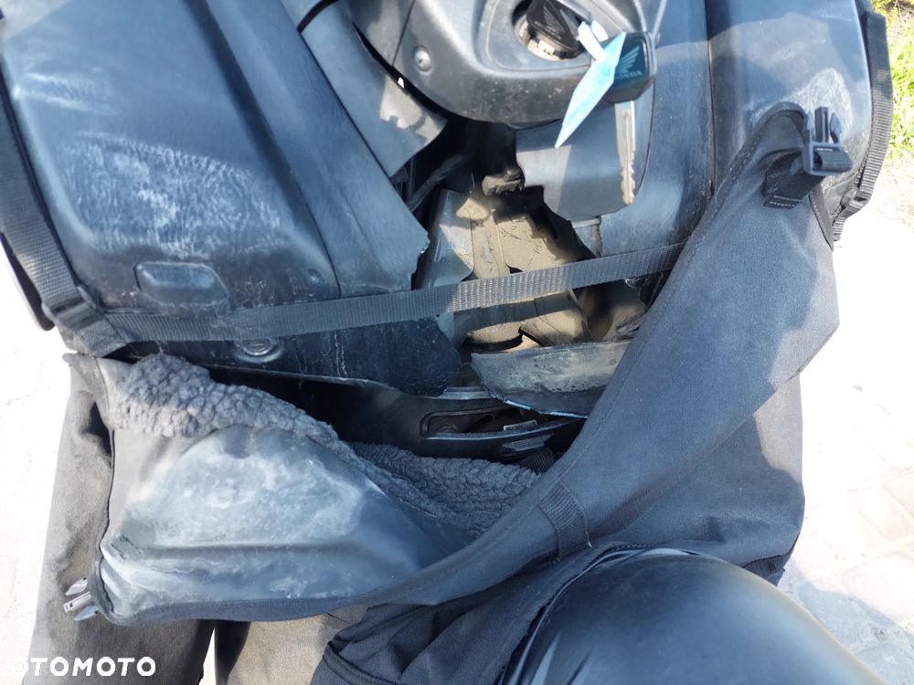 Honda Silver Wing - 10