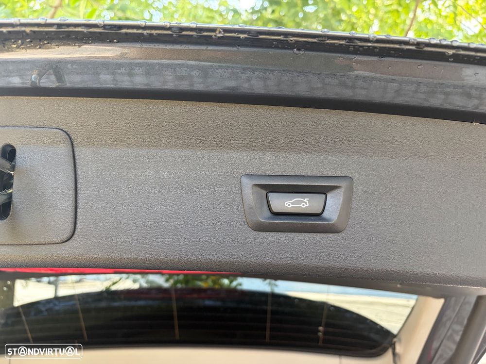 BMW X1 sDrive18d Pack Desportivo M - 22