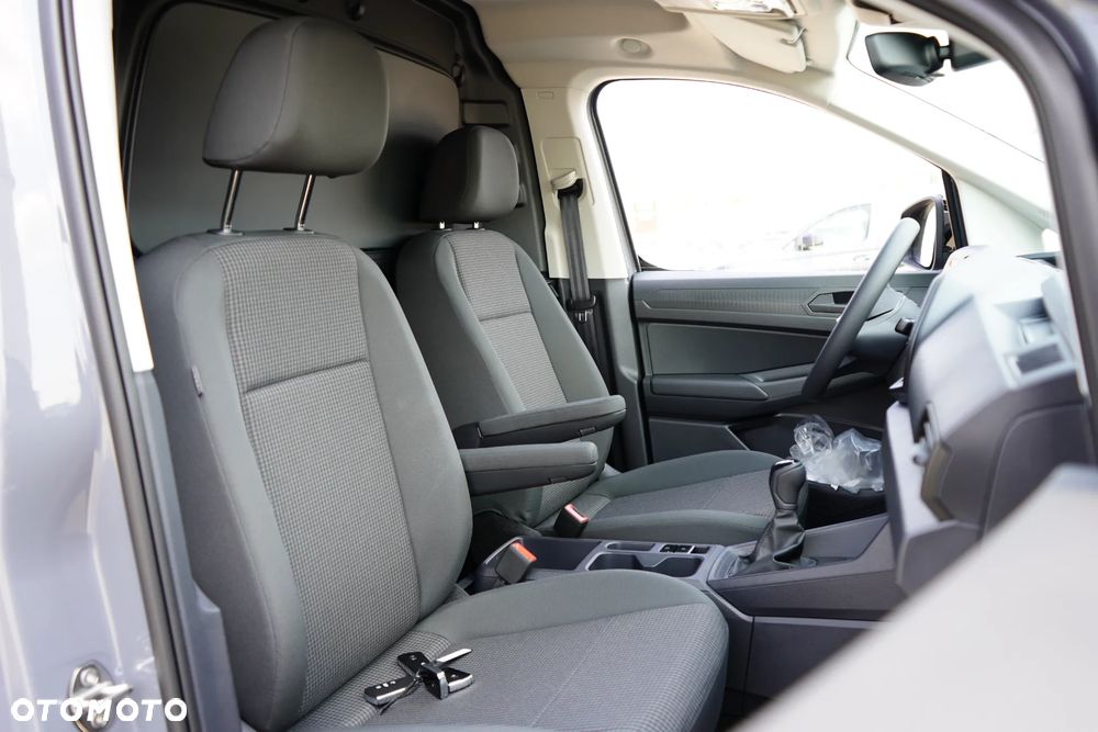 Volkswagen Caddy Cargo - 25