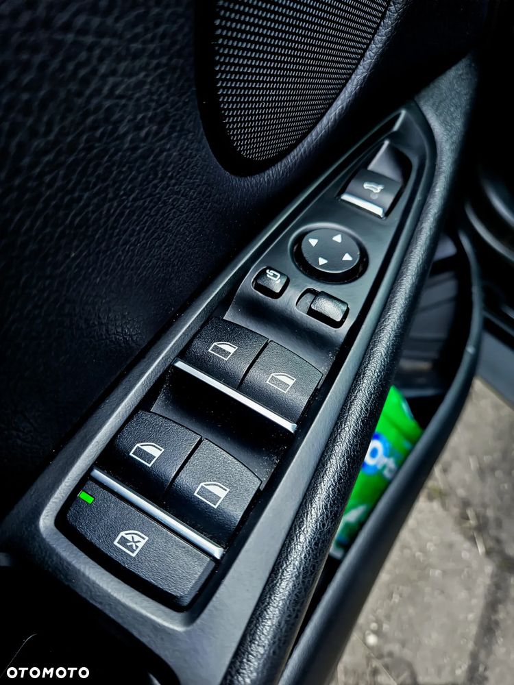 BMW X5 xDrive35i - 18