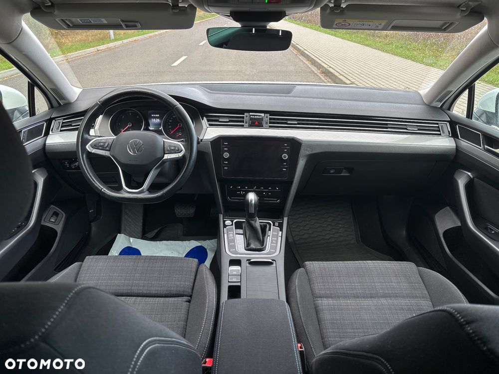 Volkswagen Passat Variant 2.0 TDI SCR DSG Business - 13