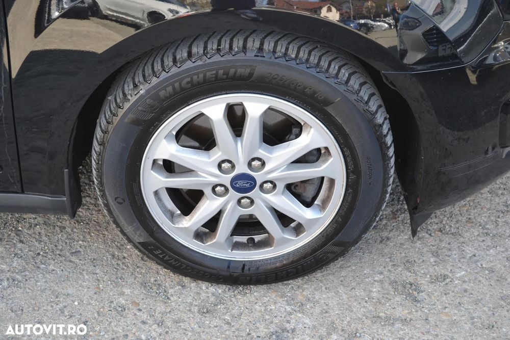 Ford Transit Connect - 33