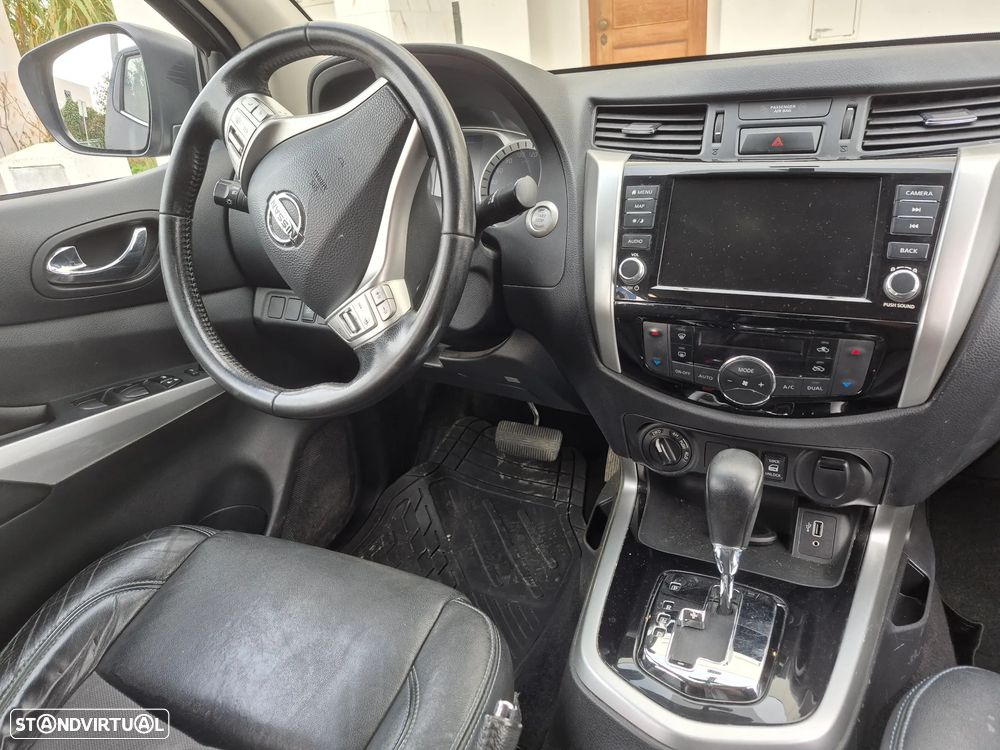 Nissan Navara 2.3 dCi CD 4WD N-Guard AT - 2