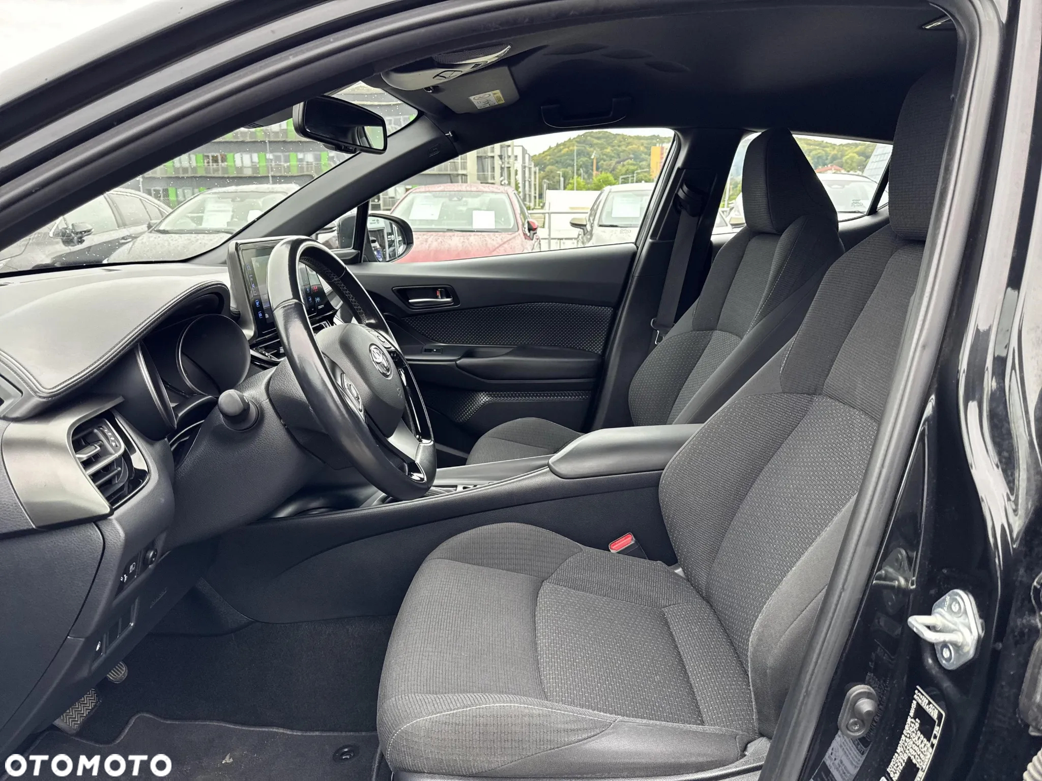 Toyota C-HR 1.8 Hybrid Premium - 10