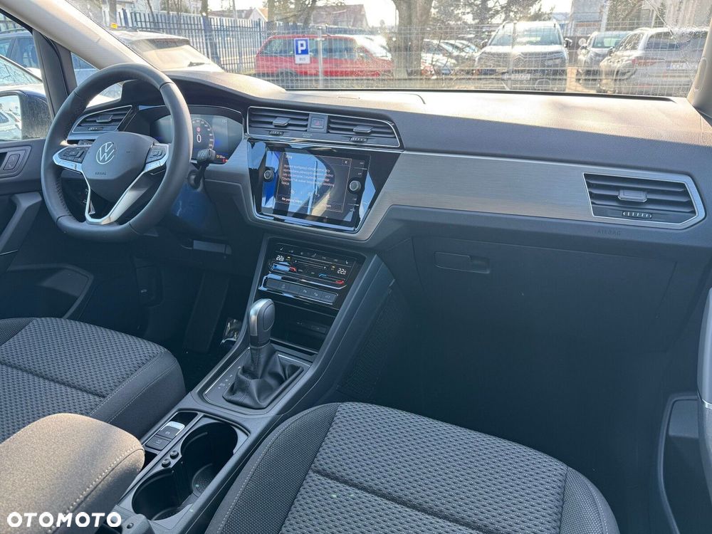 Volkswagen Touran 1.5 TSI EVO Comfortline Plus DSG - 11