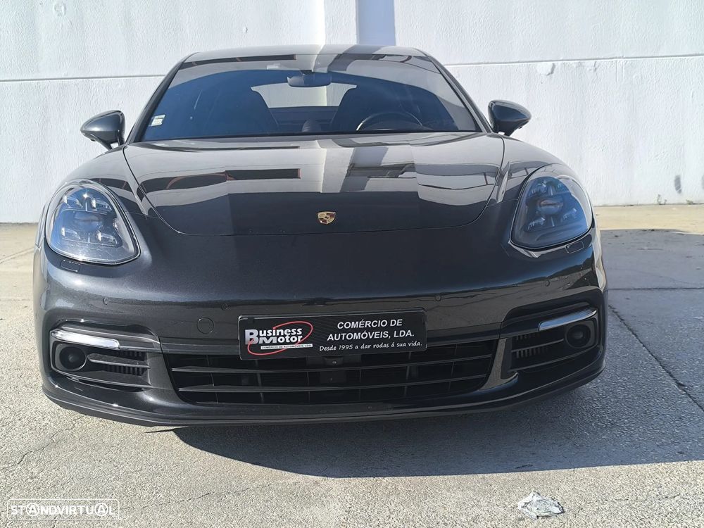 Porsche Panamera 4 E-Hybrid Executive - 8