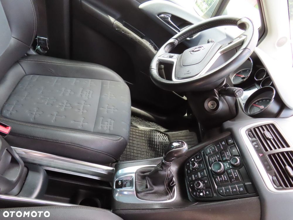 Opel Meriva - 5