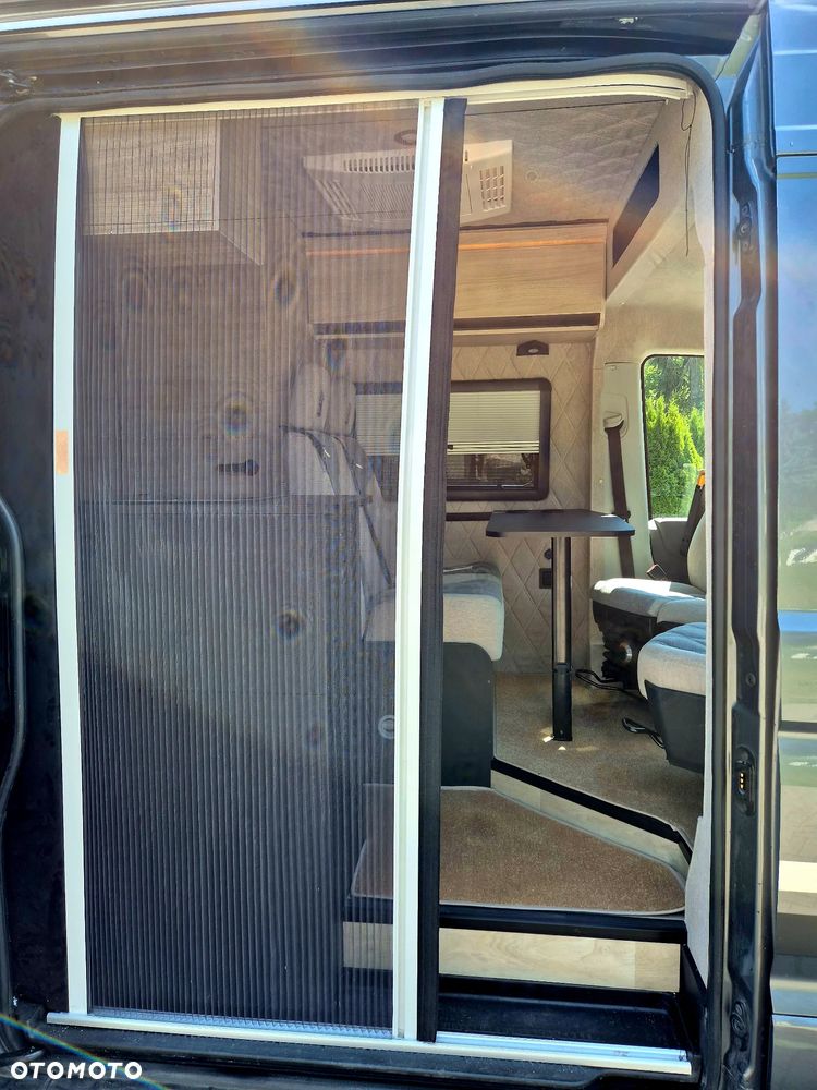 Volkswagen Crafter - 26