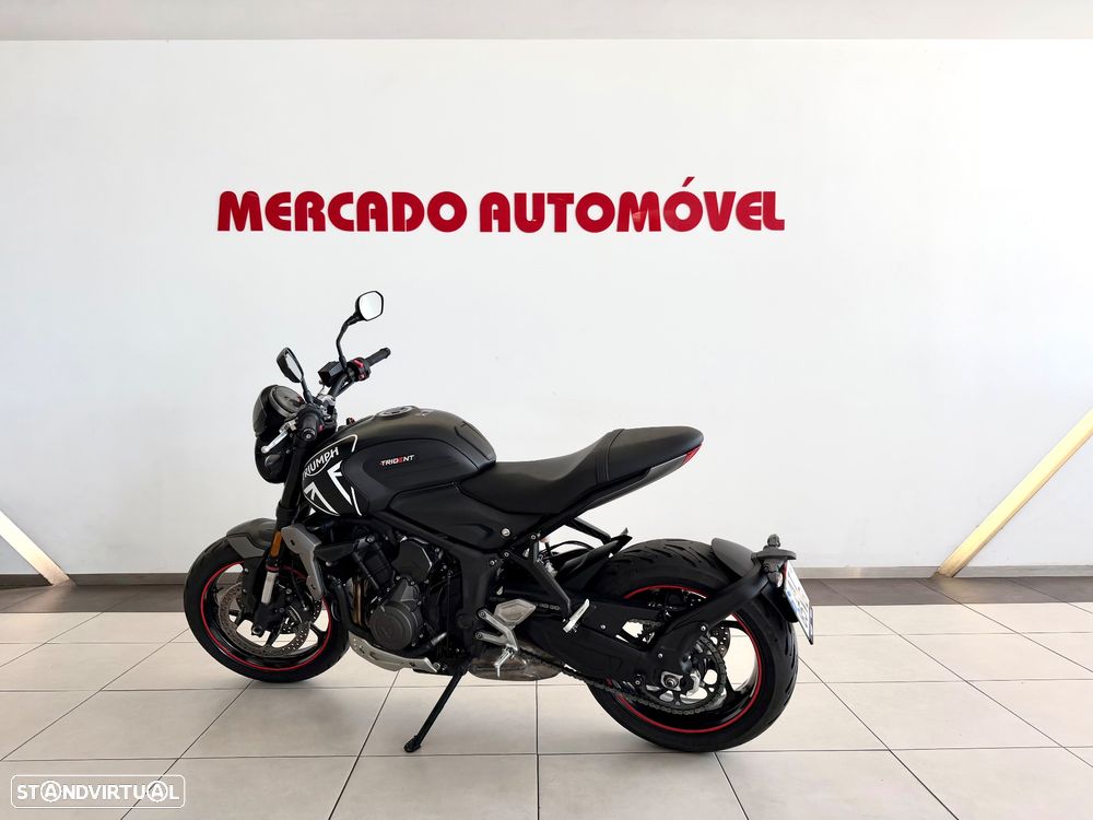 Triumph Trident 660 - 5