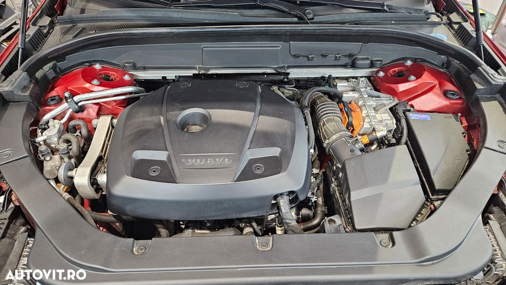 Volvo XC 60 Recharge T8 Twin Engine eAWD Inscription - 11