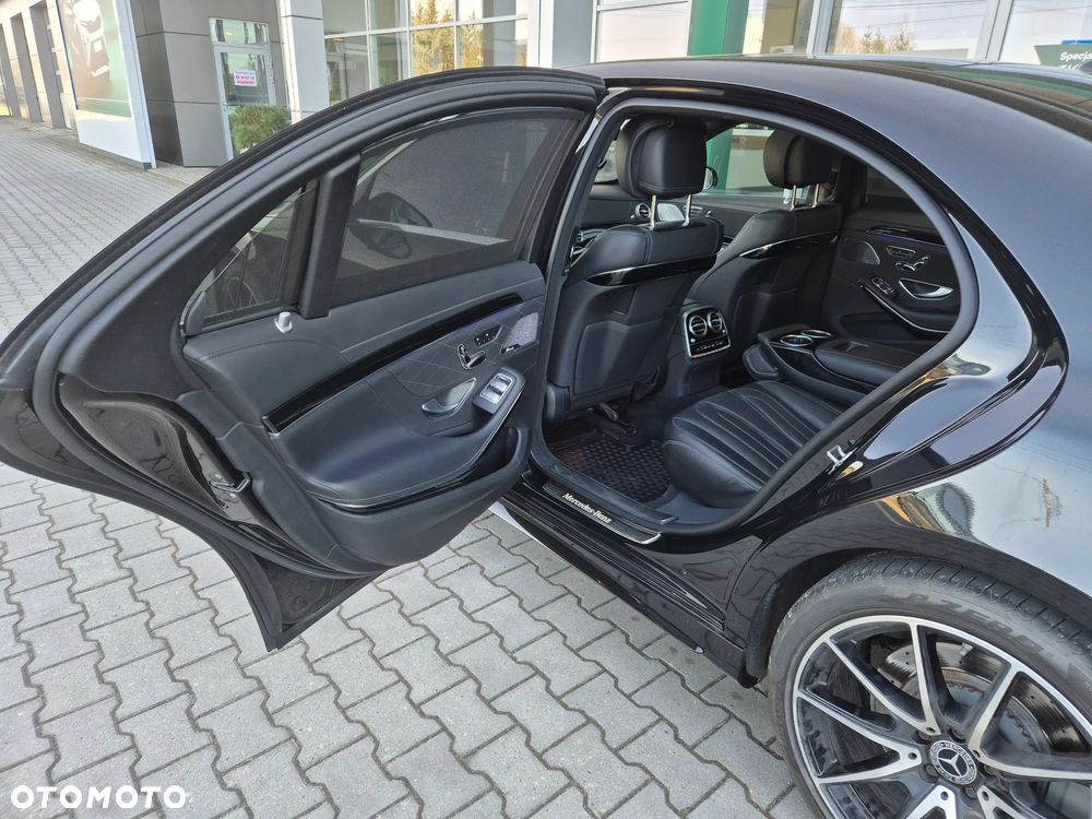 Mercedes-Benz Klasa S 560 4-Matic L 9G-TRONIC - 15
