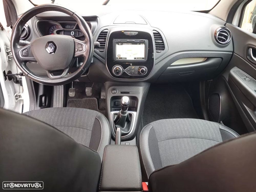 Renault Captur 1.3 TCe Exclusive - 13