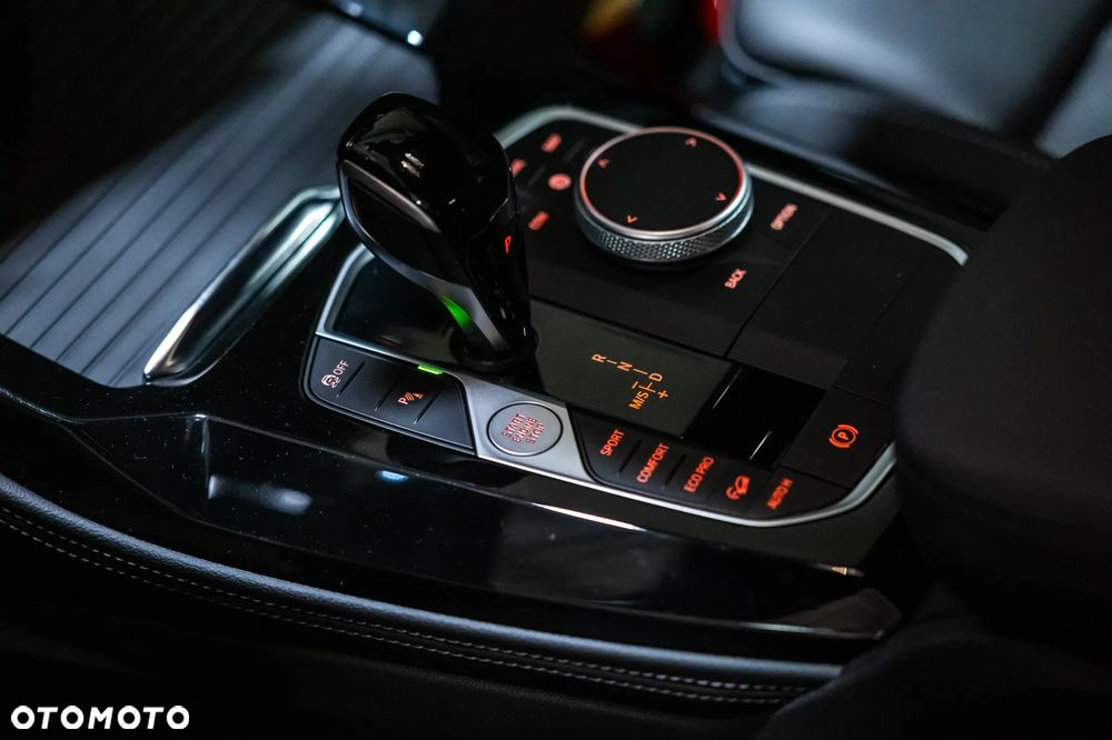 BMW X4 xDrive20i mHEV M Sport sport - 24