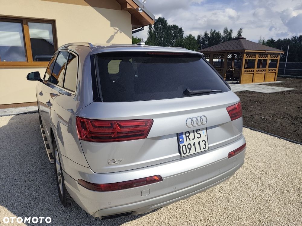 Audi Q7 - 4