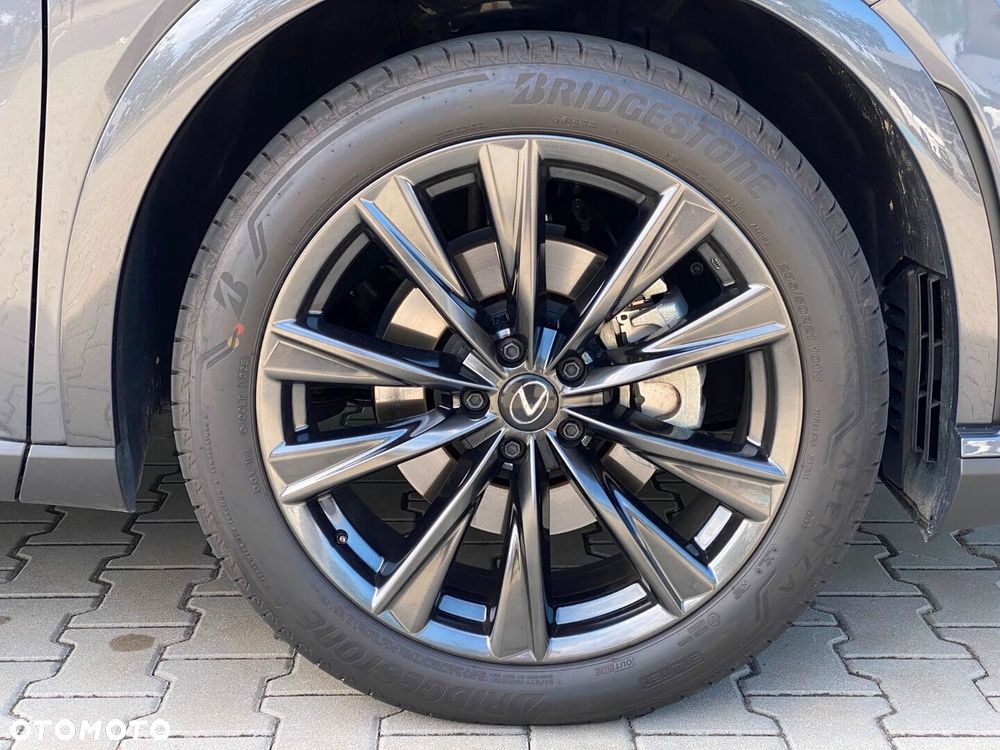 Lexus RX 350h F Sport Design - 39