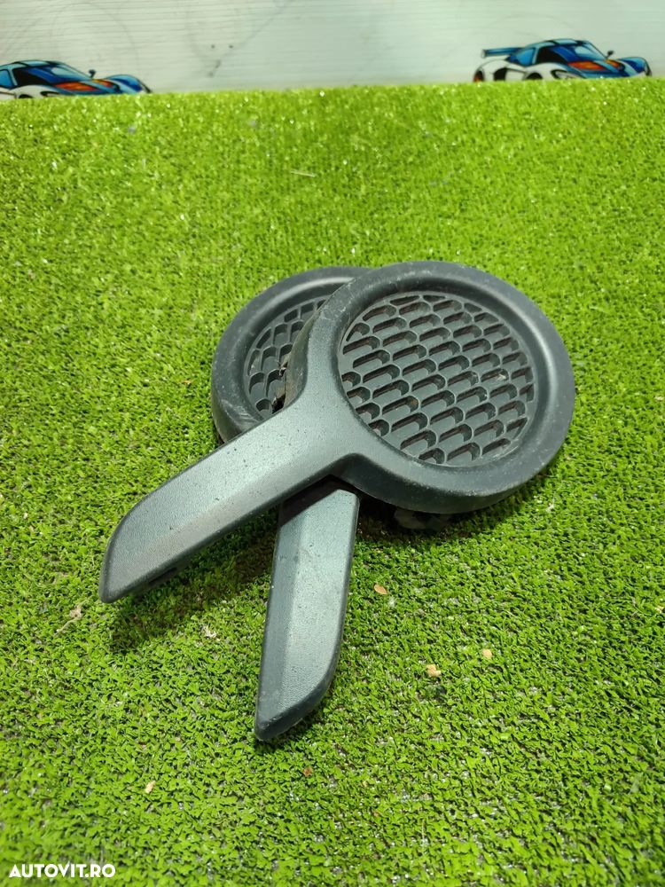 GRILA PROIECTOR CEATA FATA (2 BUC.) PEUGEOT 208 1.2 BENZINA 2015 COD OEM 9673856977 / 9673857077 / 2012-2019 - 5