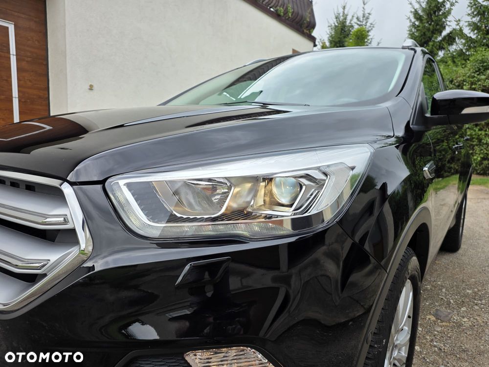 Ford Kuga 1.5 EcoBoost 2x4 Cool & Connect - 29