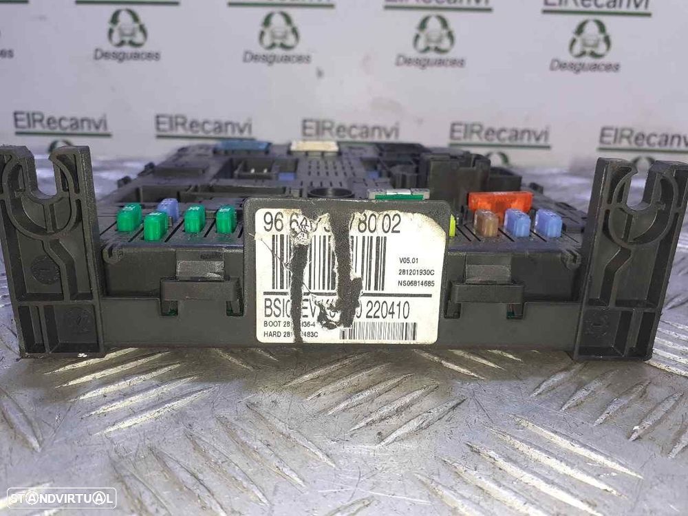 CAIXA RELÉS / FUSÍVEIS PEUGEOT 407 2010 -281197595 - 2
