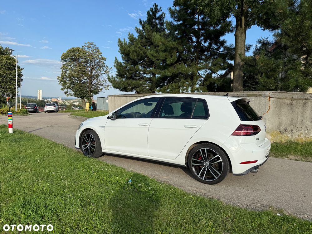 Volkswagen Golf VII 2.0 TDI BMT GTD - 5