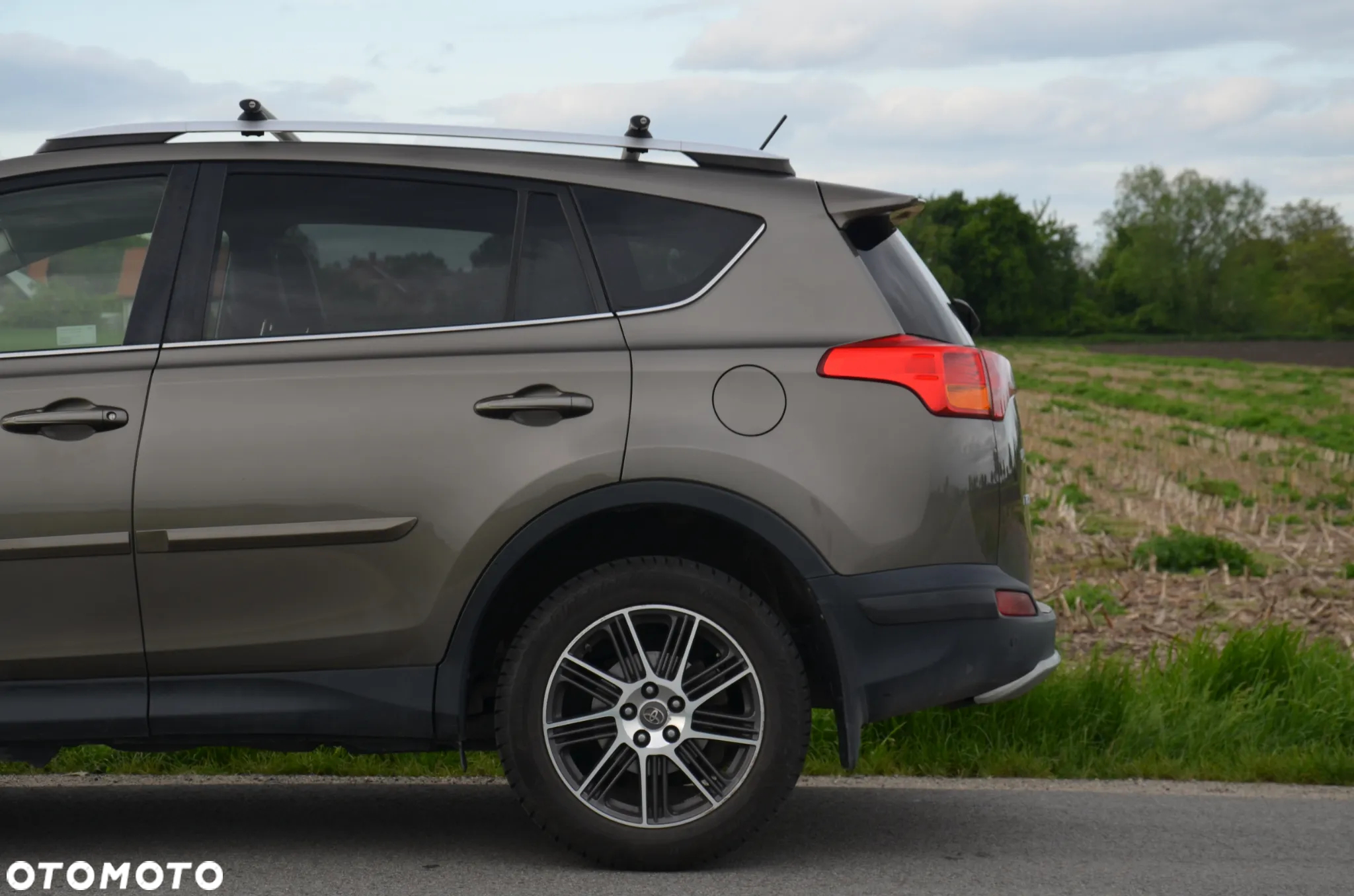Toyota RAV4 2.2 D-4D Prestige - 8