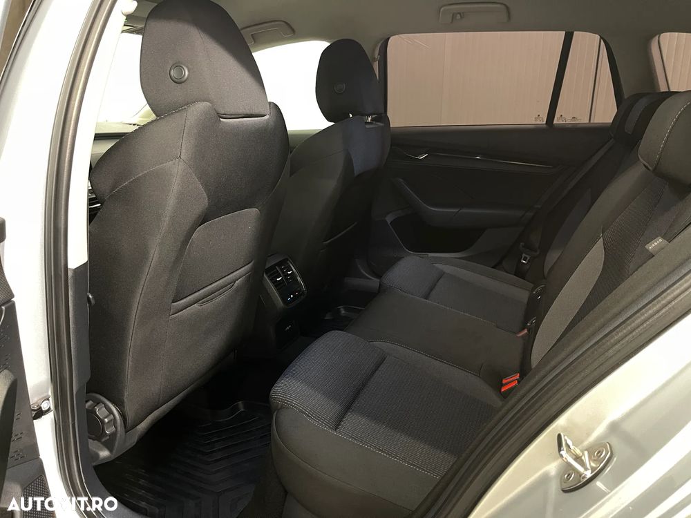 Skoda Octavia Combi 1.5 TSI Style - 11