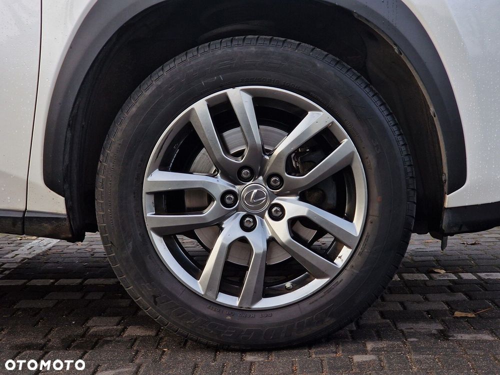 Lexus NX 200t Comfort AWD - 9