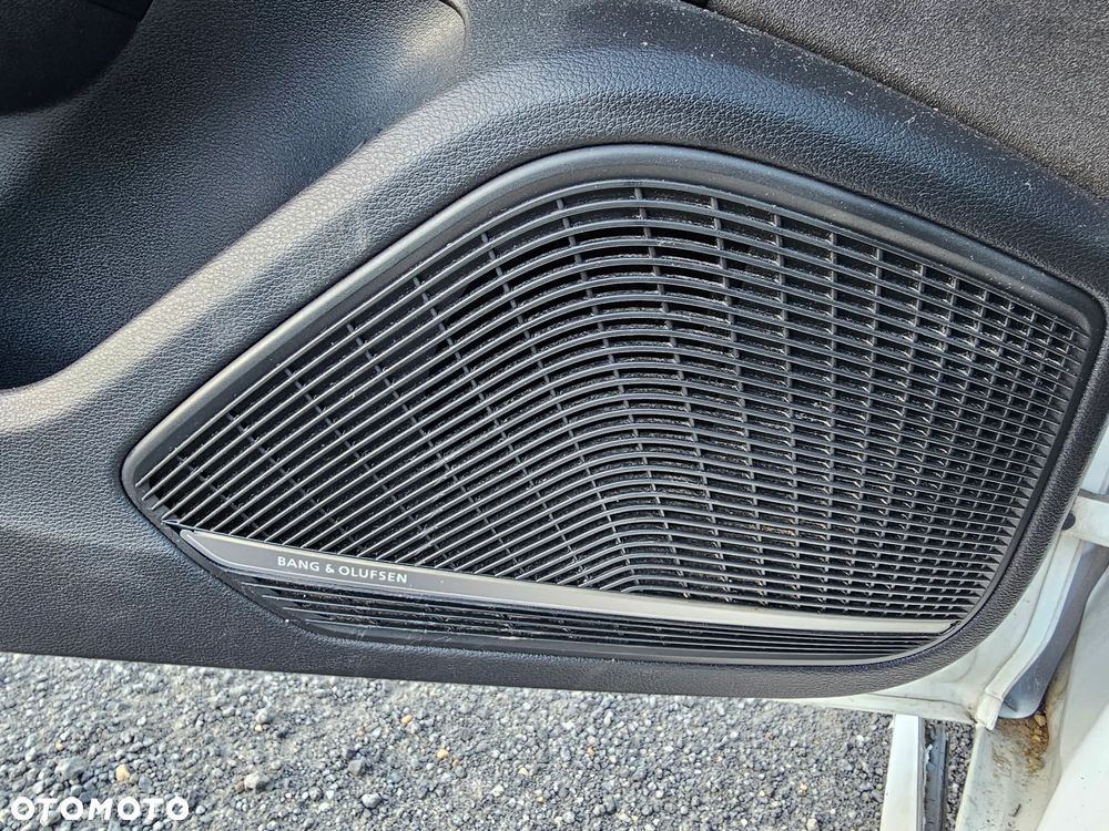 Audi A4 Avant 2.0 TDI S tronic quattro sport - 28