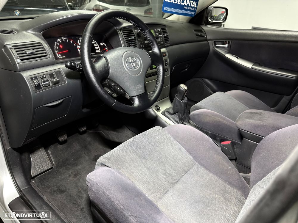 Toyota Corolla 1.4 VVT-i Edition - 15