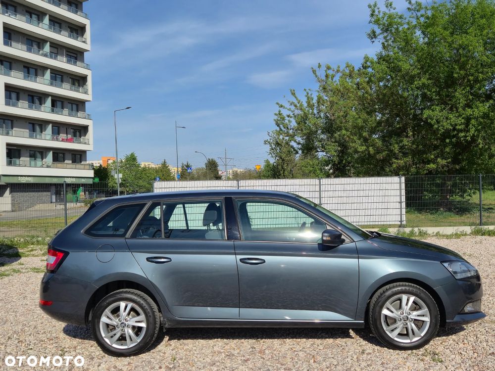 Skoda Fabia 1.0 TSI Monte Carlo - 5