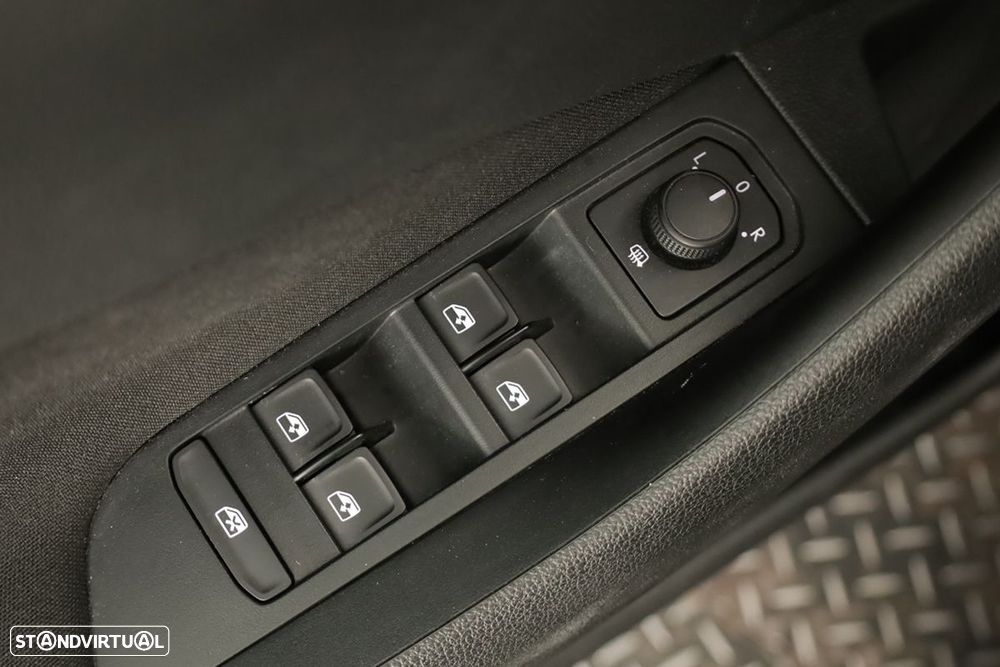 Skoda Scala 1.0 TSI Selection DSG - 18