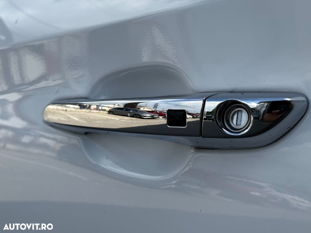 Hyundai Tucson 2.0 CRDI 4WD 6AT Luxury Pack+ - 29