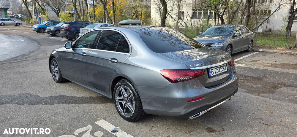 Mercedes-Benz E 220 d Aut. - 8
