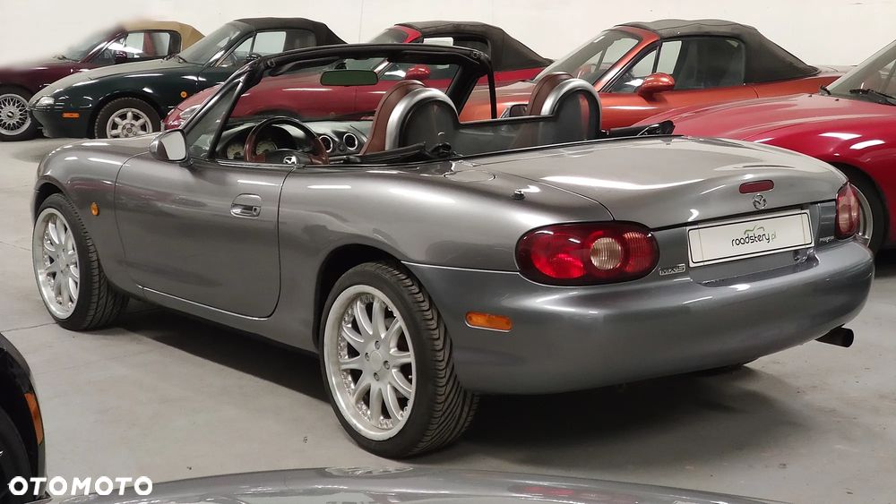 Mazda MX-5 1.6i 16V - 39