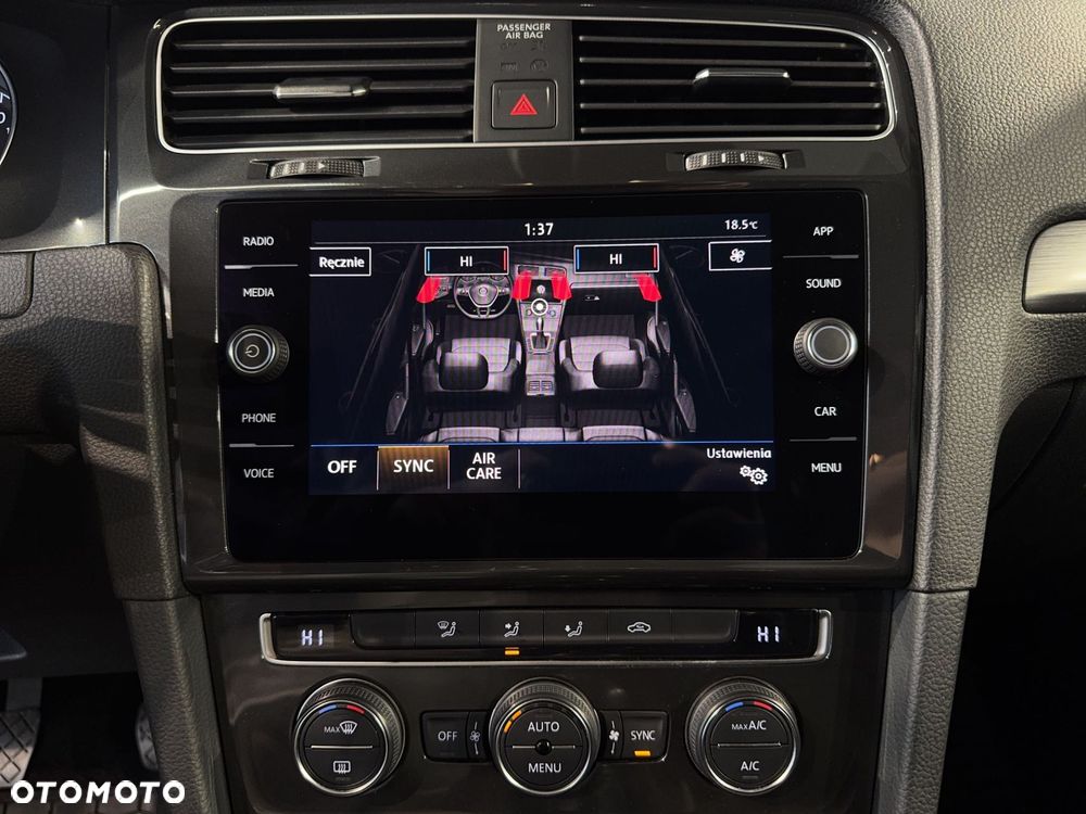 Volkswagen Golf Variant - 22