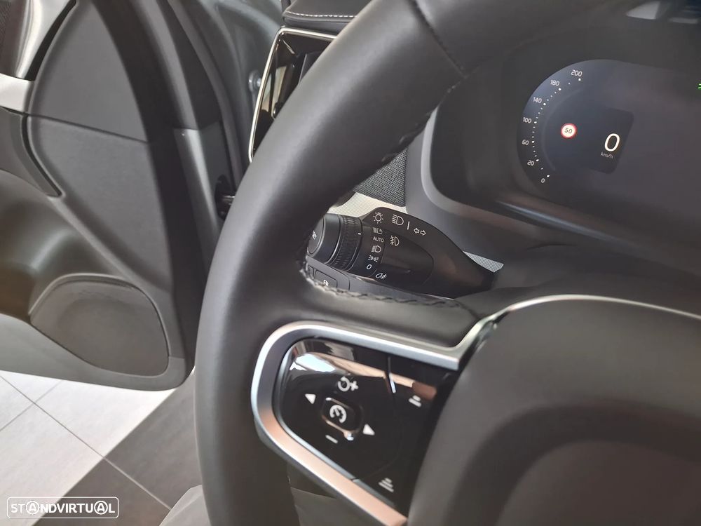 Volvo XC 90 2.0 T8 PHEV Black Edition AWD - 22
