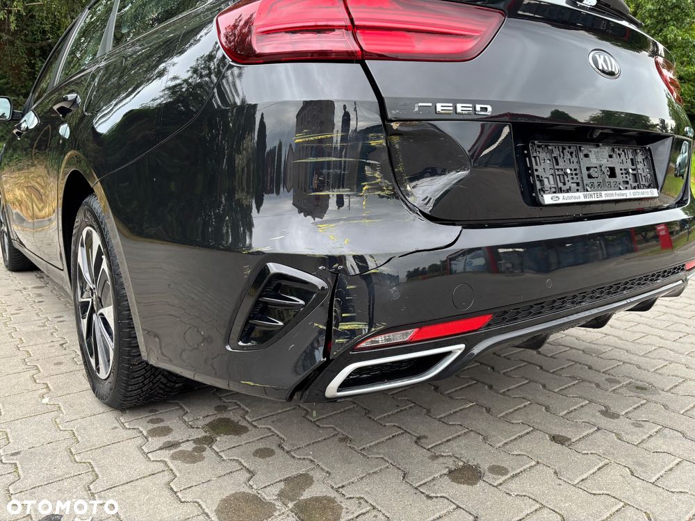 Kia Ceed 1.6 GDI PHEV L DCT - 8