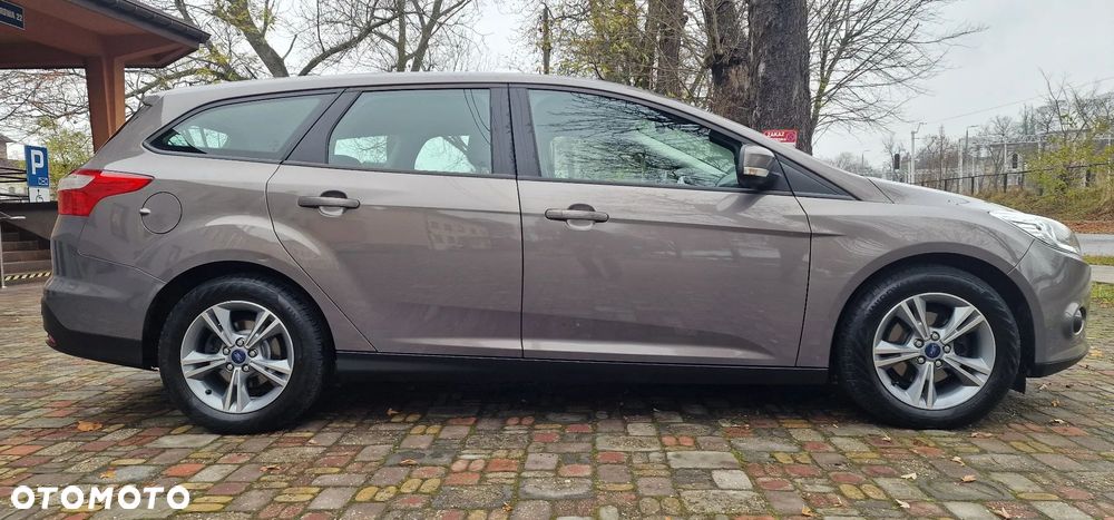 Ford Focus 1.0 EcoBoost Start-Stopp-System ACTIVE X - 4