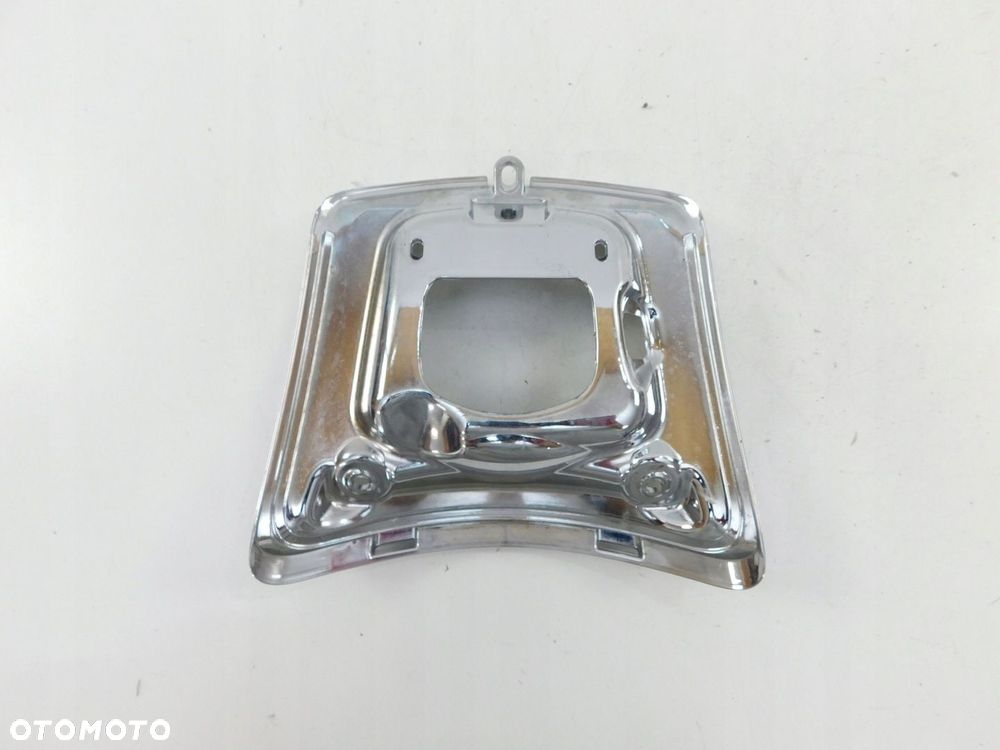 PIAGGIO VESPA GTS 125 IS SUPER CHROM RAMKA LAMPY TYŁ - 6