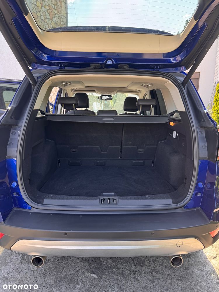 Ford Kuga 2.0 TDCi 4WD Titanium - 22