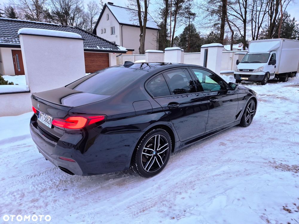 BMW Seria 5 520d M Sport - 7