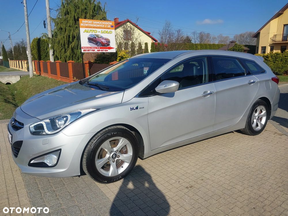 Hyundai i40 Kombi 1.7 CRDi Premium - 2