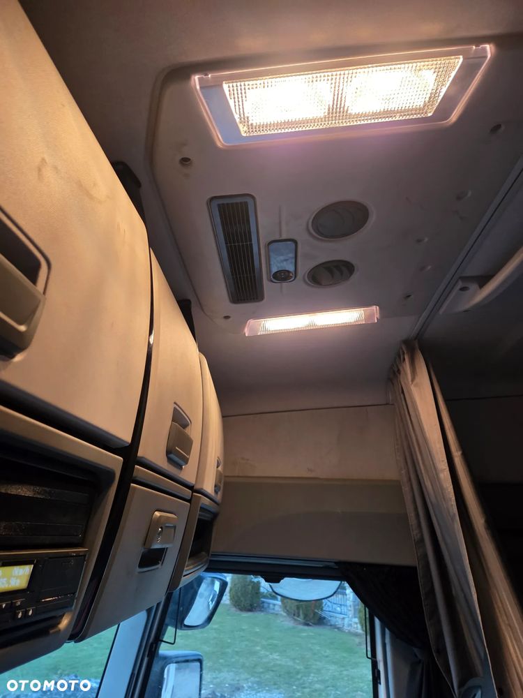 Renault Gama at 480 - 9