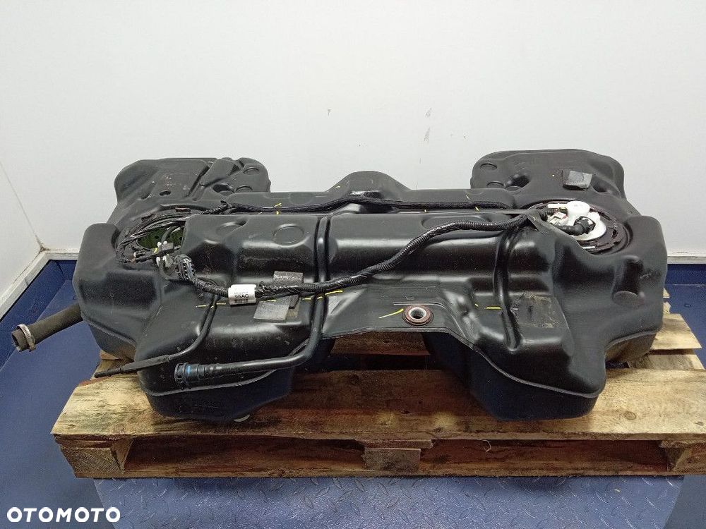 JEEP GRAND CHEROKEE IV WK2 LIFT 2017- ZBIORNIK PALIWA 68373332AD 3.6 - 7