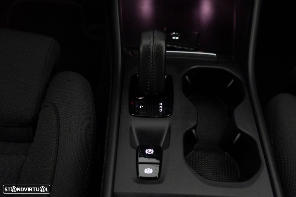 Volvo XC 40 1.5 T5 PHEV Momentum Plus - 30