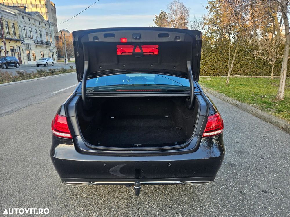 Mercedes-Benz E 300 BLUETEC HYBRID Aut. - 17