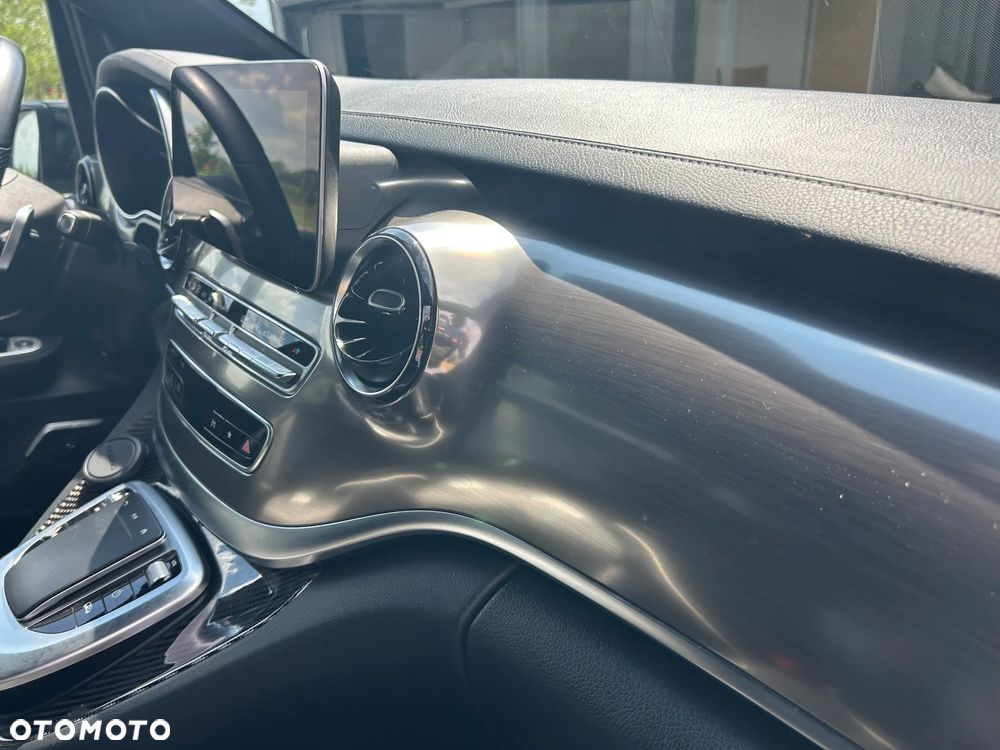 Mercedes-Benz Klasa V 300 d 9G-Tronic - 14