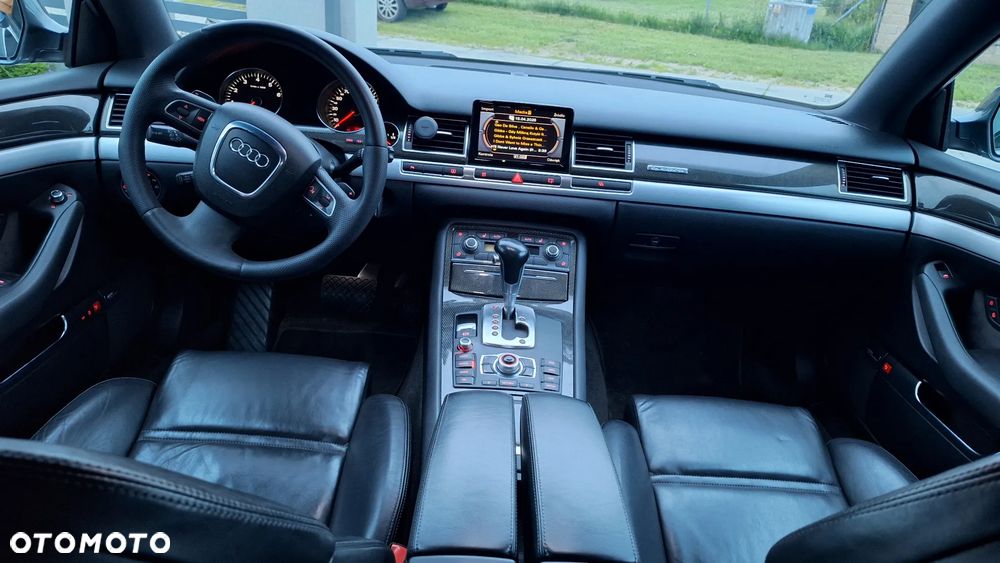 Audi A8 4.2 FSI Quattro - 16