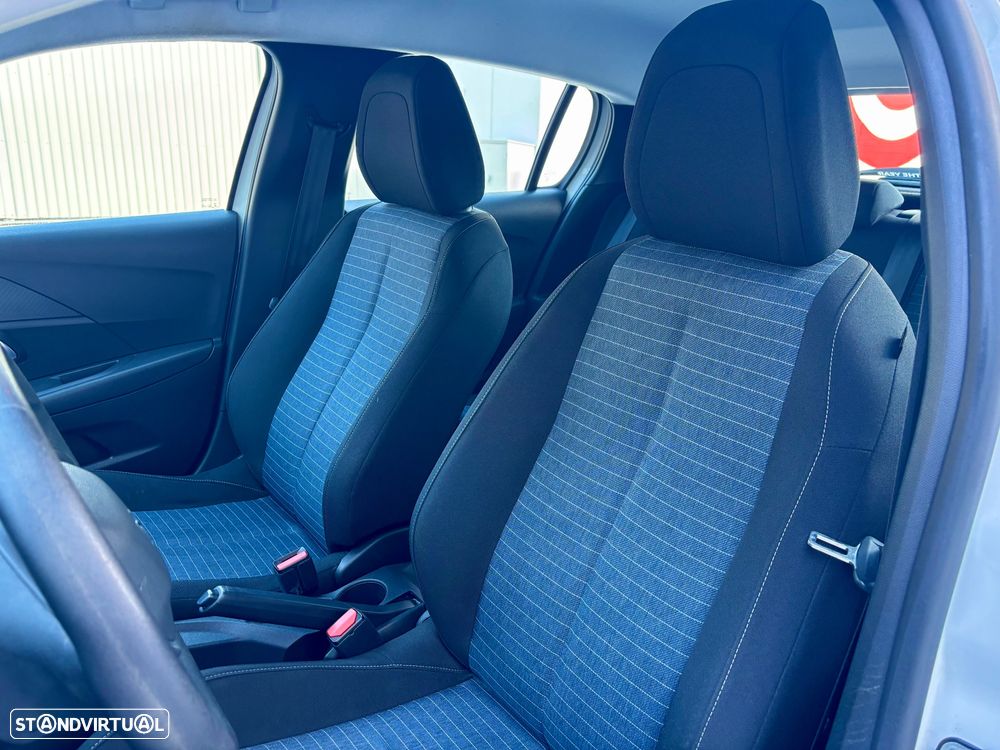 Peugeot 208 1.2 PureTech Active - 22