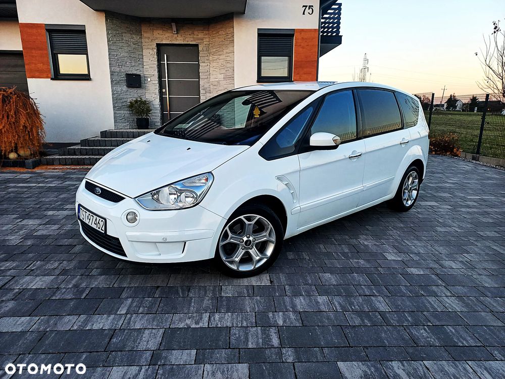 Ford S-Max 2.0 TDCi DPF Titanium - 13